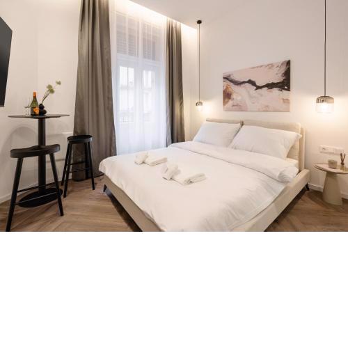 A13- Deluxe Apartments, Best Location, by BQA