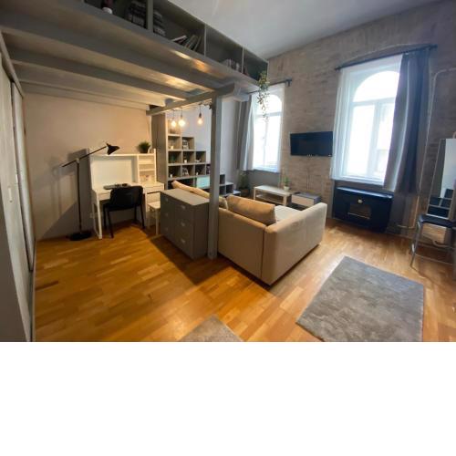 Ample Ville Apartment