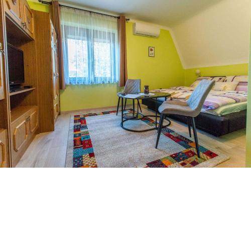 Apartment in Balatonkeresztur 48113
