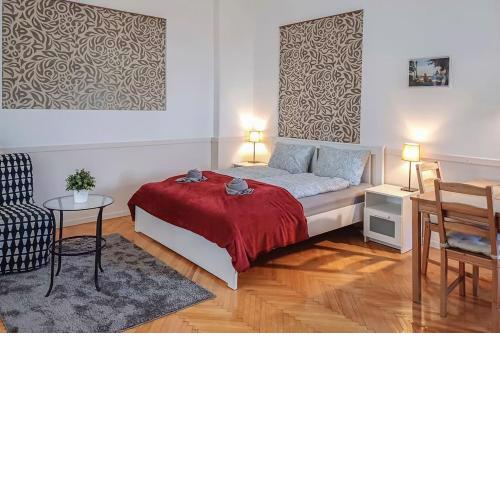 Astoria Apartment