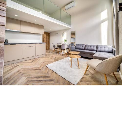 Astoria Premium Suites - R26