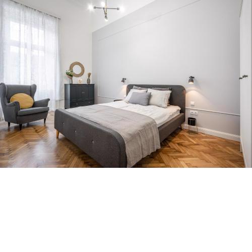 Atmos Glare Apartment