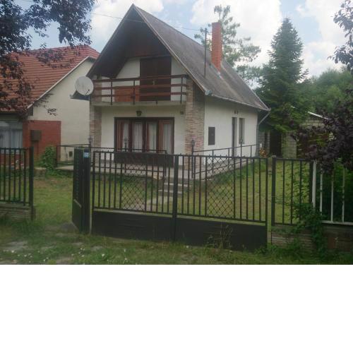 Balatonszemes Nyaraló