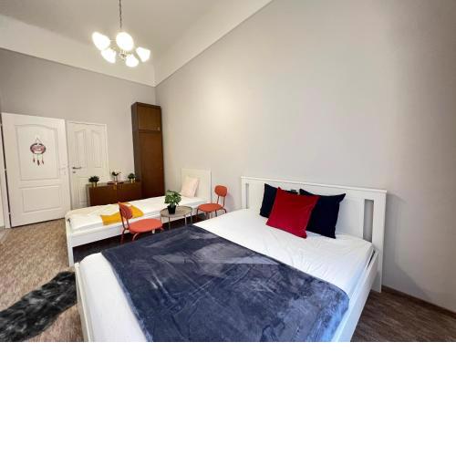 Baross Apartment with Convenience and Style
