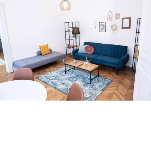 Basilica downtown apartment