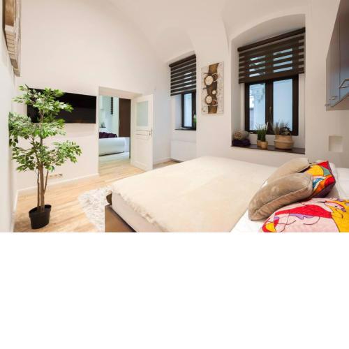 Beauty inn - By the Danube