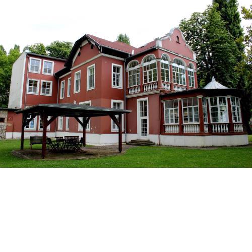 BF Hotel