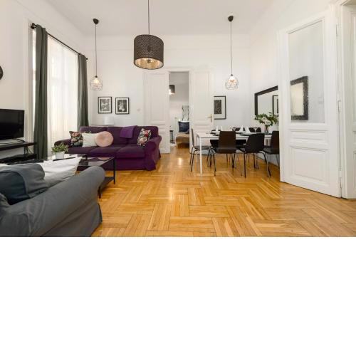 Black & white apartment Budapest