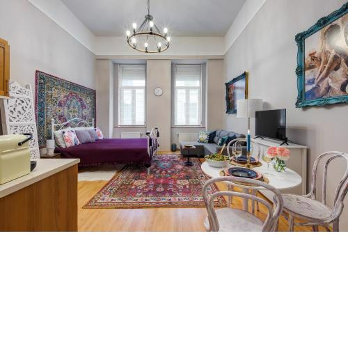 Bohemian studio in the city centre