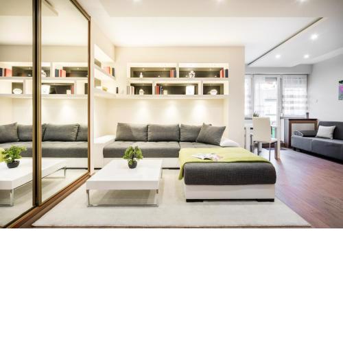 BpR Garay Suite with rooftop terrace & A/C