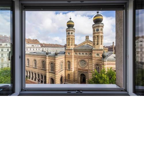 Breathless panorama elegant attic in the heart of the centre FREE PARKING RESERVATION NEEDED