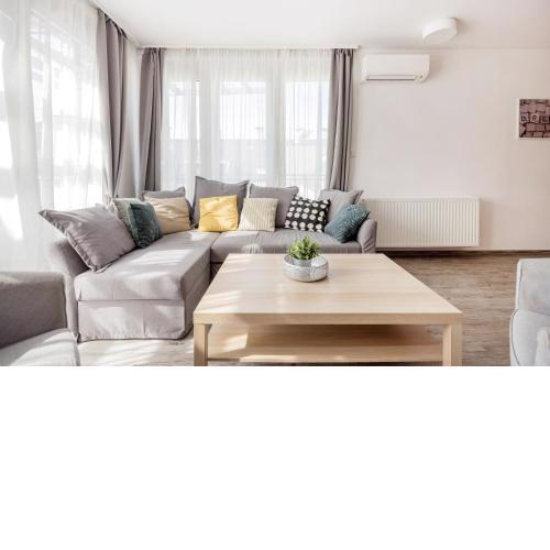 Bright Top Floor Home with Parking
