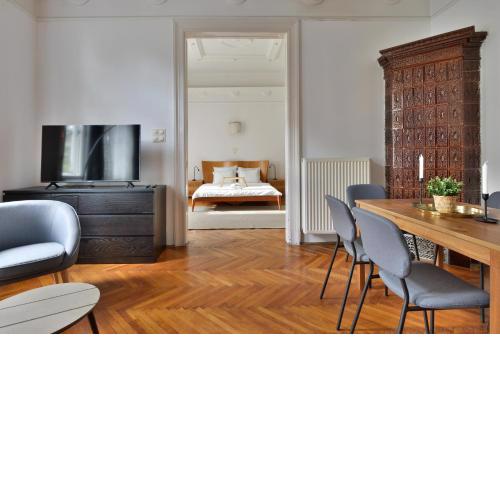 Buda Apartman House 9
