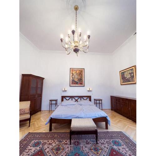 Buda Castle View Grand Apartment