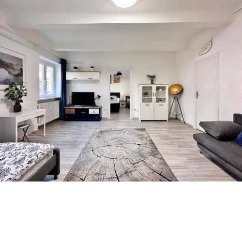Budapest Synagogue Holiday 8PPL 2Br 2Bth