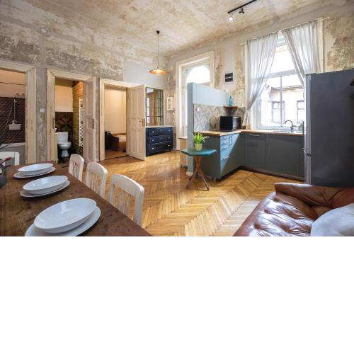 BudapeStayz - Weiner Apartments