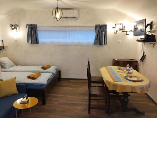 CASA CHIOMEI close M1