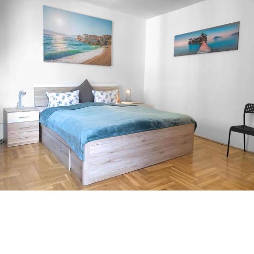 Castle Corner Apartment