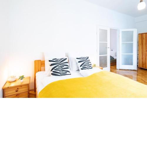 Central - Bright - Easy