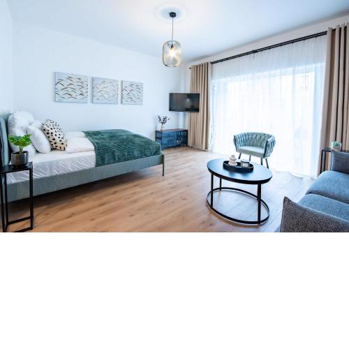 Central - Modern - Trendy