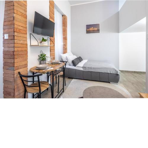 Central and homey apartment with good transport link