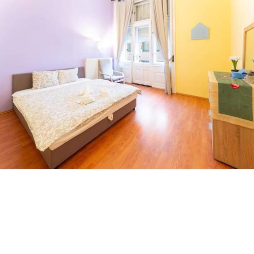 Central Cozy Bajcsy 31 Apartment