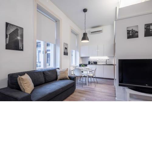 Central Cozy Stay