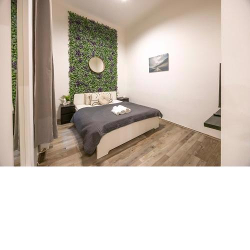 Central & Cozy Superior Terez Boulevard Apartment