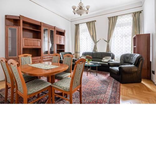 Central Lovely rooms