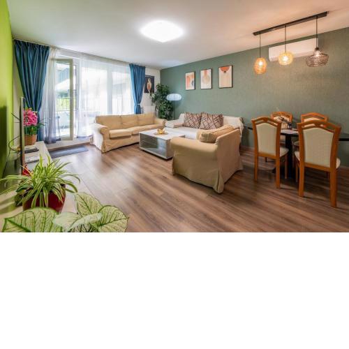 Central Premium Condo