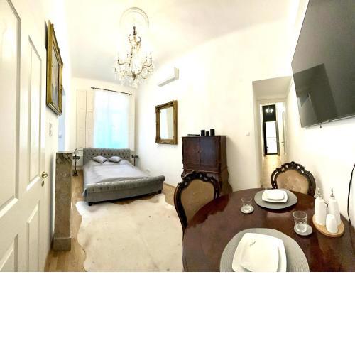 CENTRAL RIVER APARTMENT DANUBE