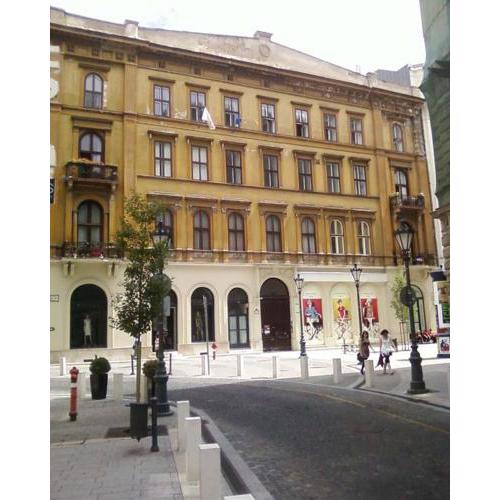City Center Apartment