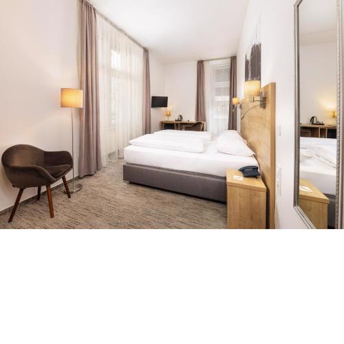 City Hotel Ring