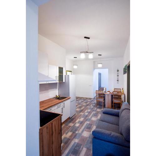 Cityscape Budget Apartments Damjanich