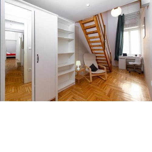 Cityscape Budget Apartments Isabella