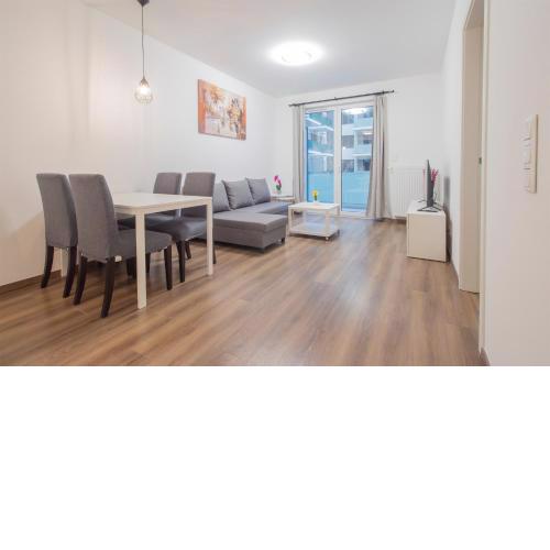 Corvin Modern Suite