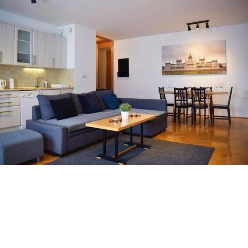 Cosy Apartment In Budapest Downtown WITH Free Garage Parking
