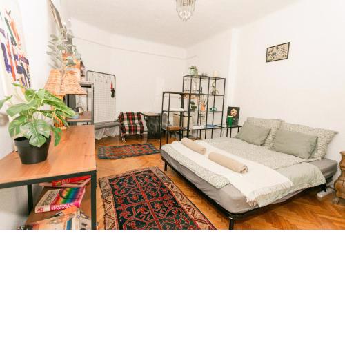 Cozy & Quiet Studio in Downtown