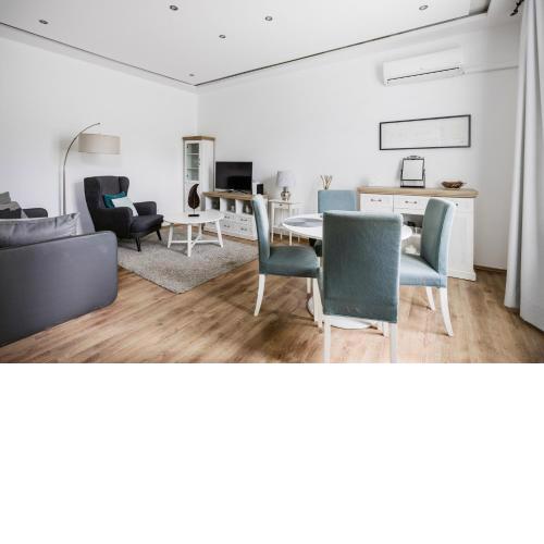 Cozy&Stylish Apartment in The Ruin Bar Area