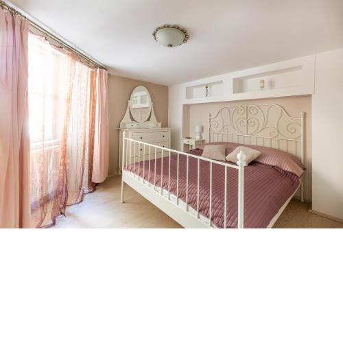 D20 Dob Apartment