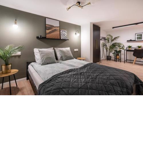 D24 - Historic Quarter Design Loft - Best Location by BQA