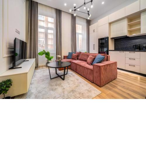 D38 Modern Suite