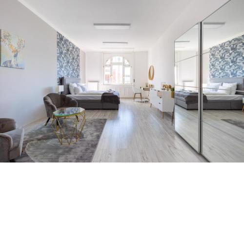 Designer Apartment on the Budapest Broadway with 2BR and AC