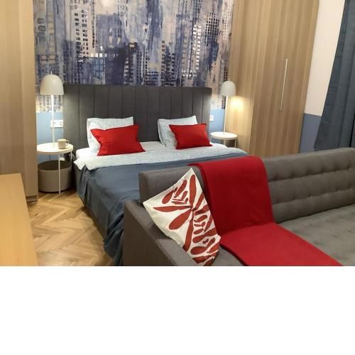 Designer Downtown Apartment