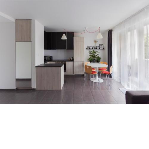 Dobó Apartman