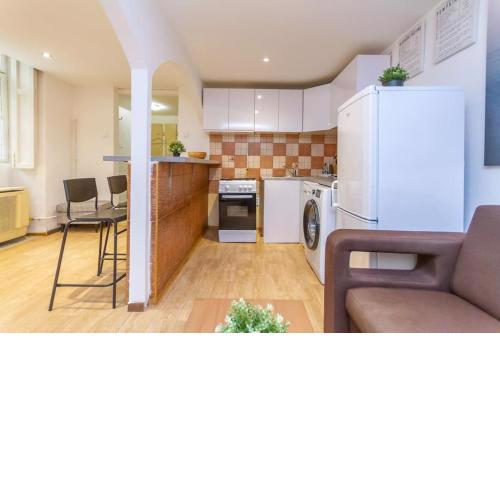 Dohány Chic Apartment by NW
