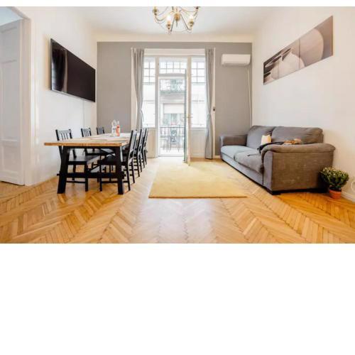 Downtown apartment with balcony