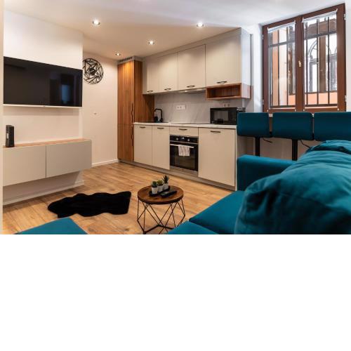 Downtown Residence by Stlcz