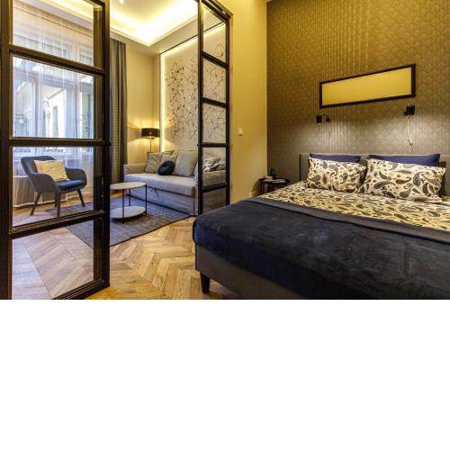 E13 - Elegant Apartment