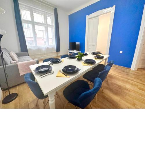 Elegant apartman for 8 person with free parking for 2 cars